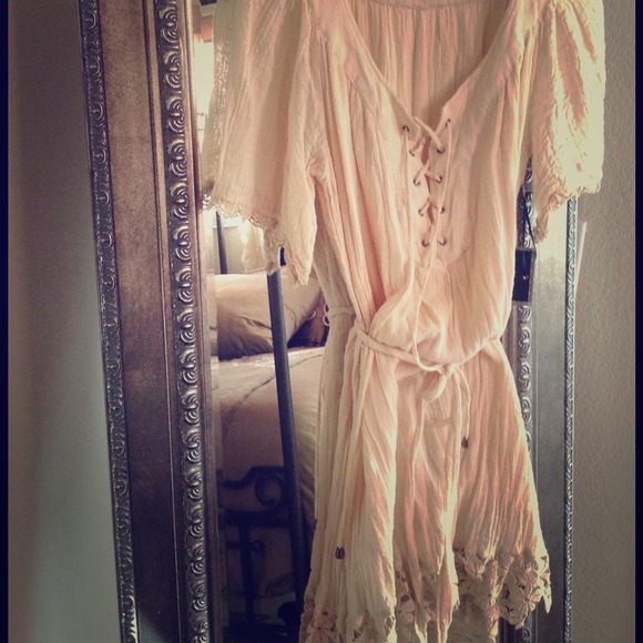 Cream top/dress