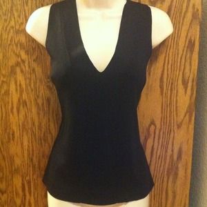 ❗REDUCED❗Willi Smith black sweater tank Sz L