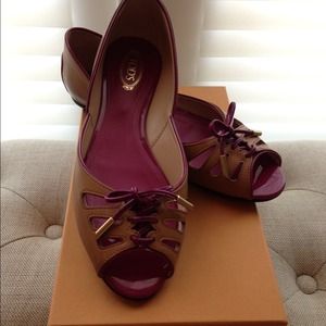 Tod's peep toe flats.