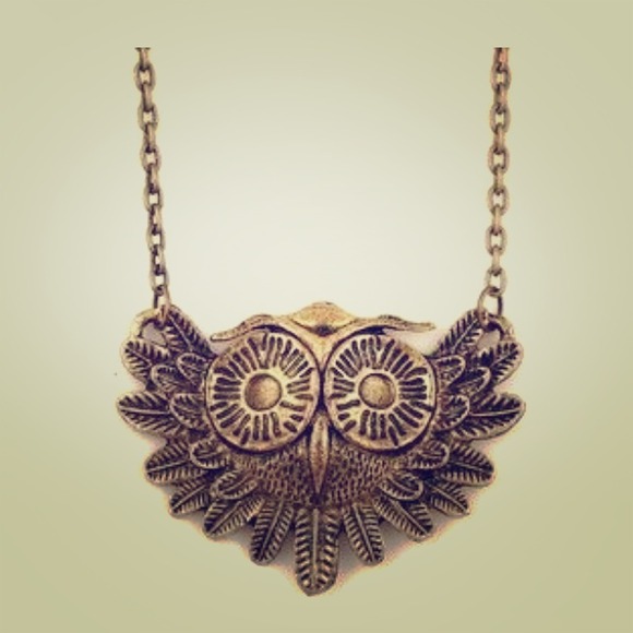 Vintage owl fashion necklace