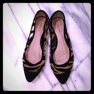 Topshop Cut Out Tiger Flats never been worn!