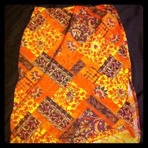 😱SOLD ! $5 ITEM 😱Vintage forever 21 skirt
