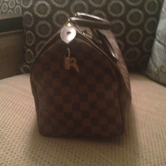 Louis Vuitton Damier Canvas Speedy 30 - Picture 2 of 4