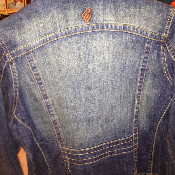 Blue denim Rocawear jacket - Picture 3 of 3