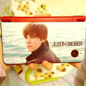 Red Nintendo Ds XL !