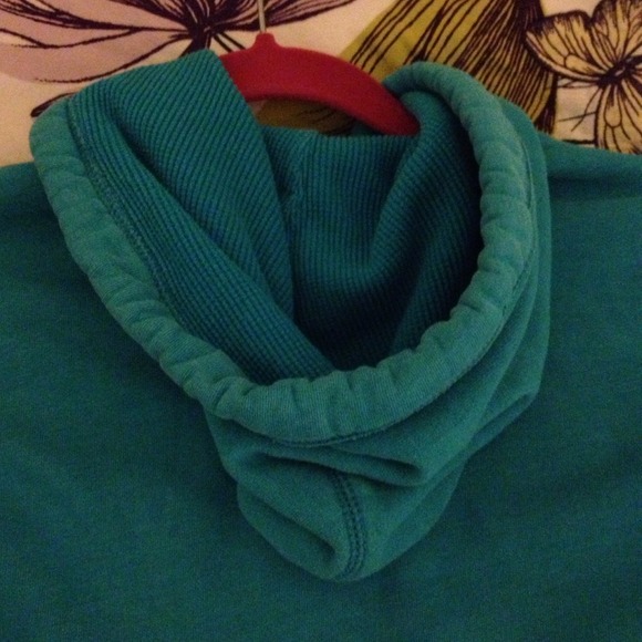 *SALE*Hollister Hoodie Zip-up Sweater - Picture 3 of 4