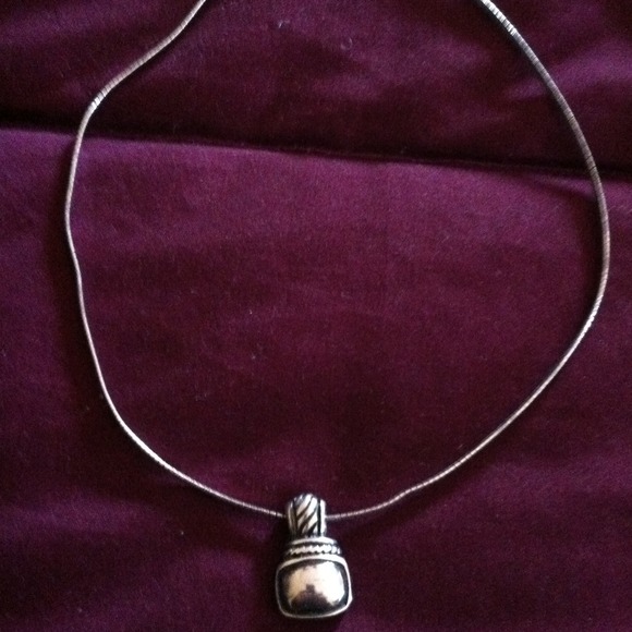 Sterling silver necklace ??REDUCED?? - Picture 2 of 4