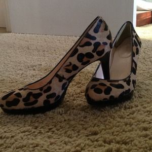 Calvin Klein Leopard S
