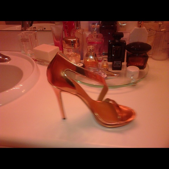 REDUCED AGAIN!!!!! Brian Atwood Stiletto Sandals - Picture 4 of 4