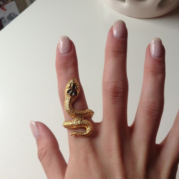 Snake ring