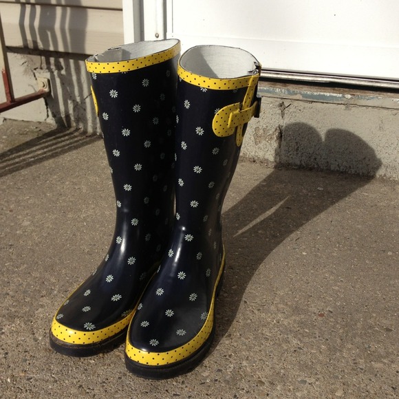 Rain Boots - Like New 👀Reduced👀