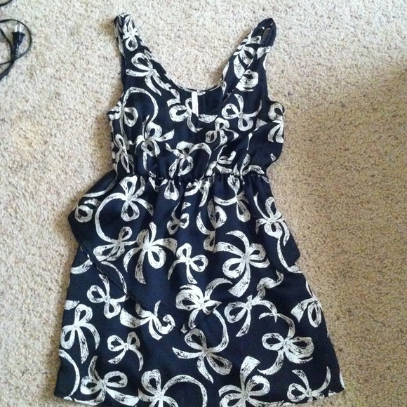 My Story Ribbon Dress