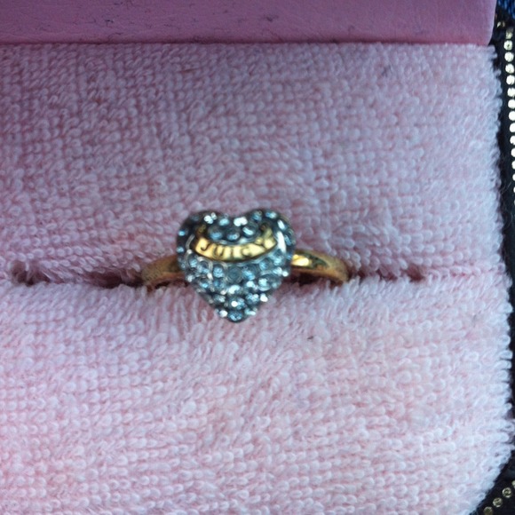 Juicy couture ring