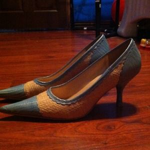 Nine West Ellas leather/raffia pumps