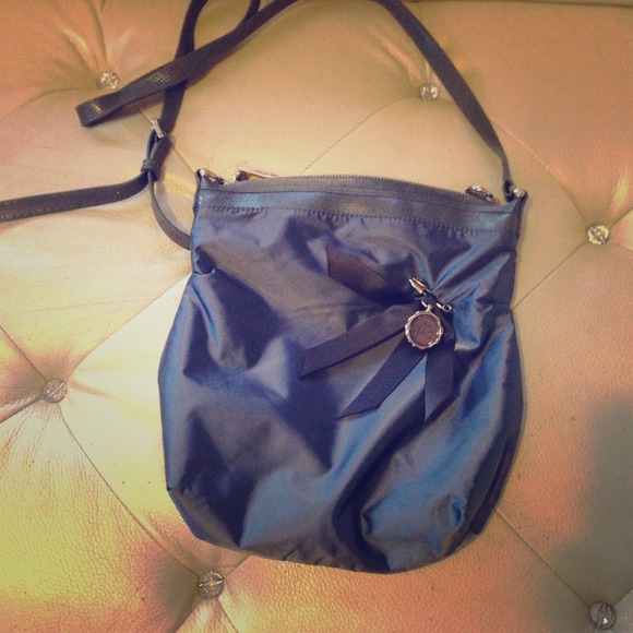 Henri Bendel Cross Body Bag 💕