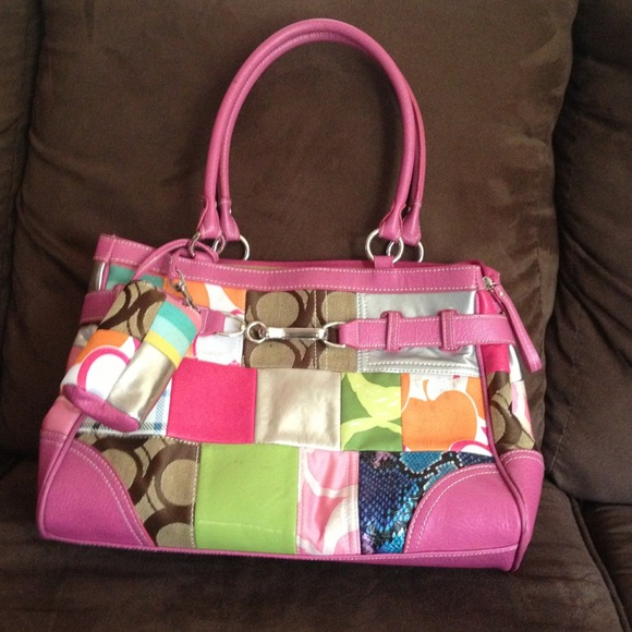 New without tags never used arm bag