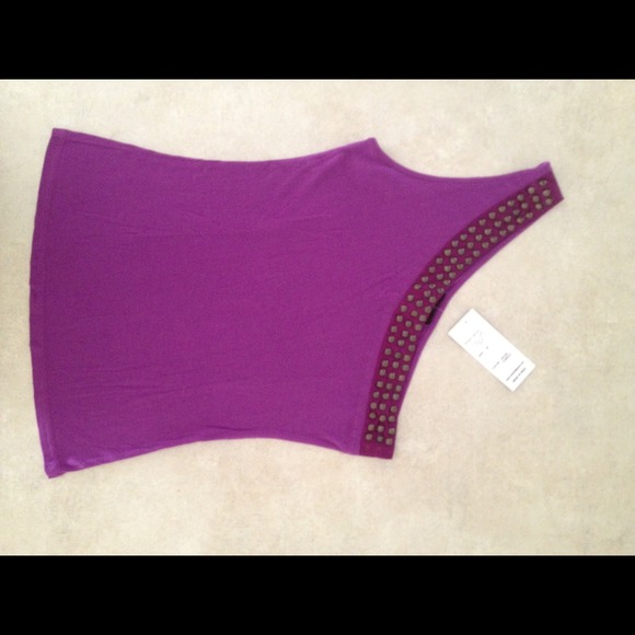 💐SOLD💐Royal Purple🌷studded top Sexy & Classy! - Picture 3 of 3
