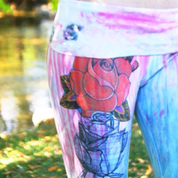 Tattoo Rose Yoga Pant