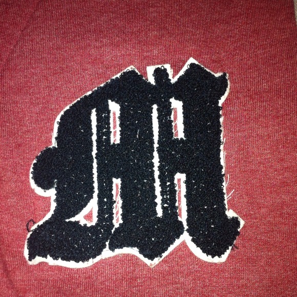 Sweater - Picture 3 of 3