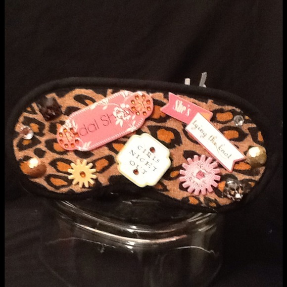 Designer Sleep Masks - Picture 4 of 4