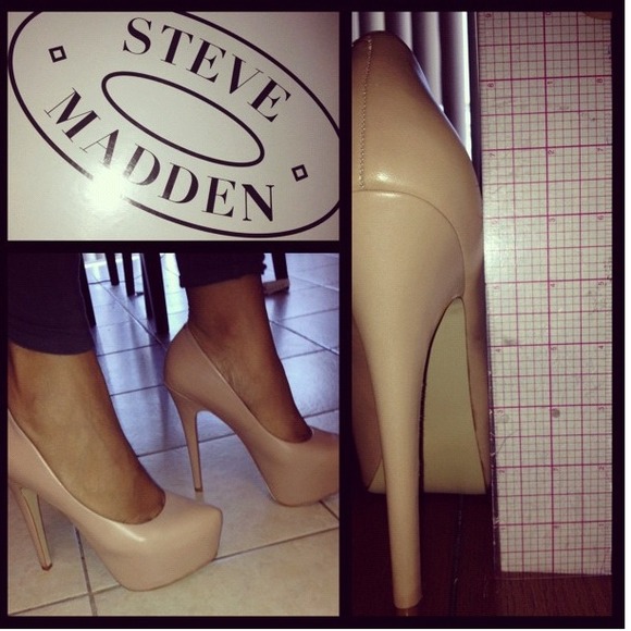 Steve Madden Dejavu High Heeled Pumps - Blush
