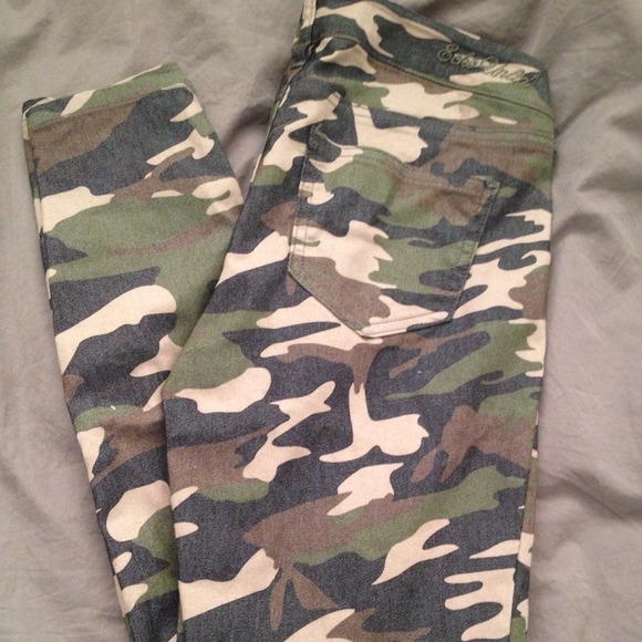 Camo denim jeans