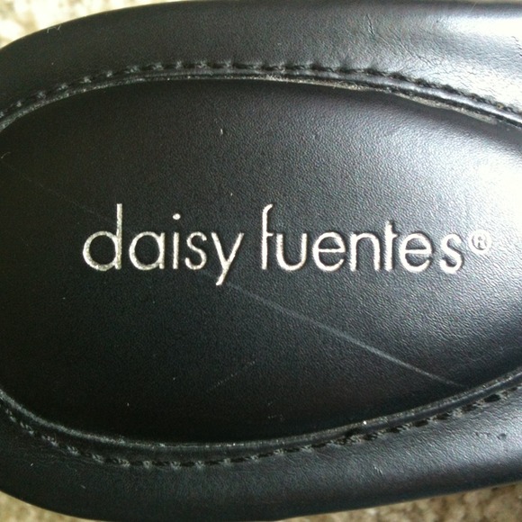 High heels - Picture 4 of 4