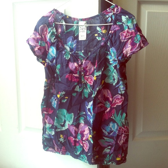 Floral, Light cotton top