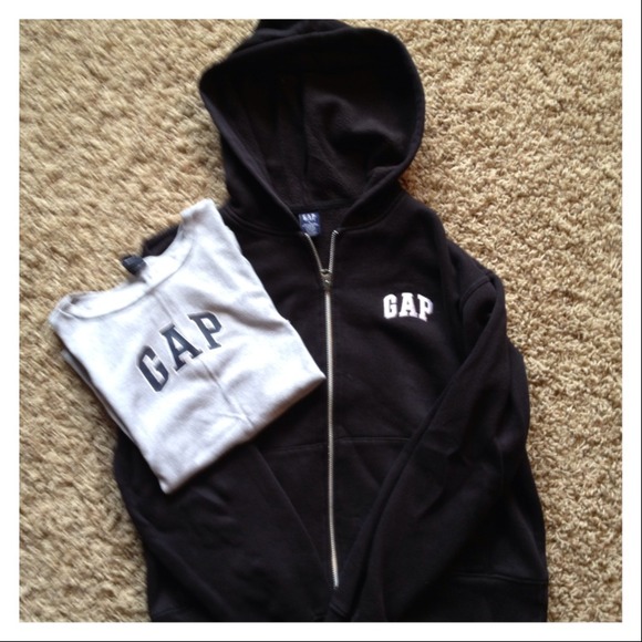 Warm hoodie and comfy T-shirt!