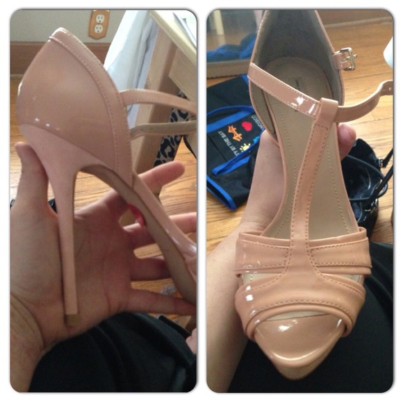Zara Shoes - Sexy Zara blush platform sandals (NIB)