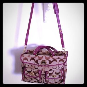 Coach messenger bag! Reserved for @tonato80