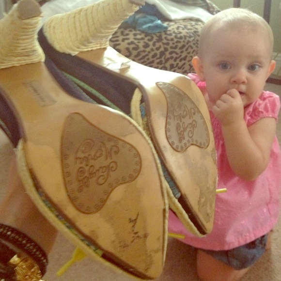 Extra pics -Baby not for sale ;)