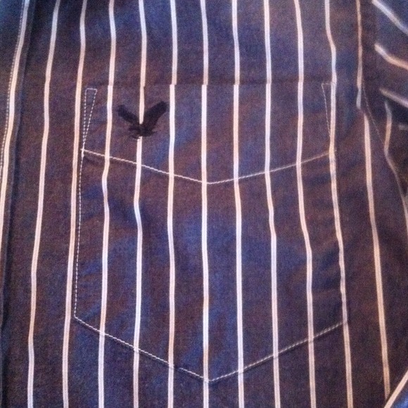 Blue American Eagle button-up - Picture 3 of 3