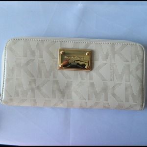 MICHAEL Michael Kors