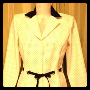 Chic long sleeve cream and pocket dots