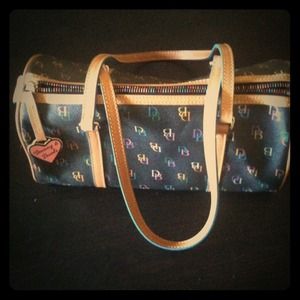 Doneey and Bourke small purse