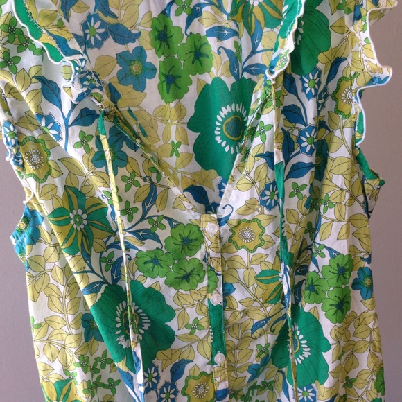 *SOLD* Beautiful Blue & Green Floral Summer Tank - Picture 2 of 2