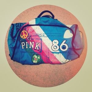 Victoria's Secret Pink Duffle Bag Suitcase *sale*