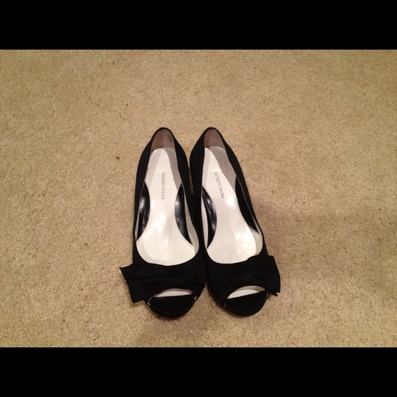 Little girls shoes