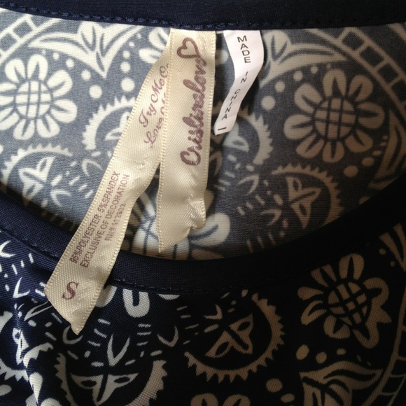 SOLD.      SUPER versatile caftan top sz S - Picture 4 of 4