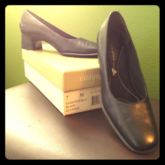 Easy Spirit, Esaristocrat Black Leather Shoes