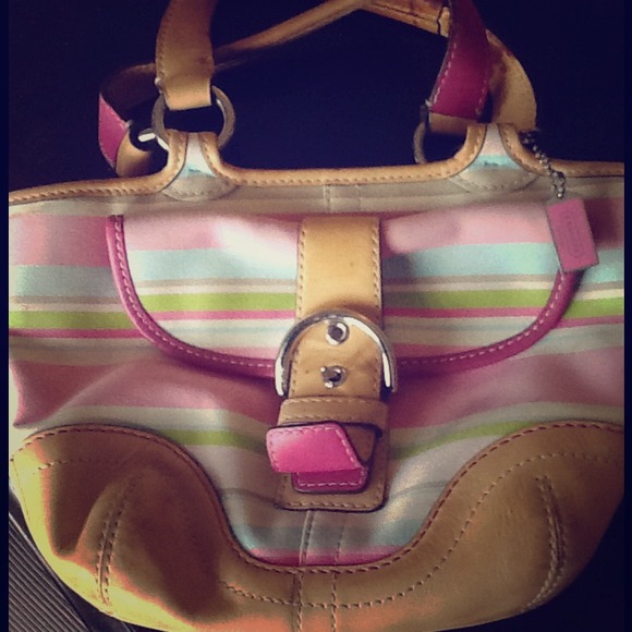 Coach Handbags - Coach purse
