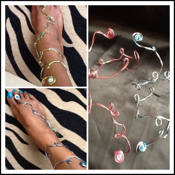 Wire jewelry