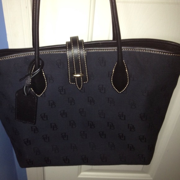 SOLD Authentic Dooney & Bourke black handbag