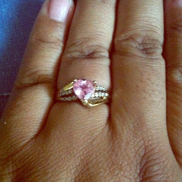 Jewelry - 10k Gold Pink Ice Ring REDUCED!!!