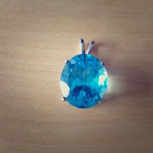 Blue Topaz pendant... December birthstone!