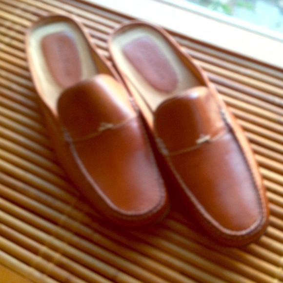 Bundle for tl. Sold.  5 piece bundle