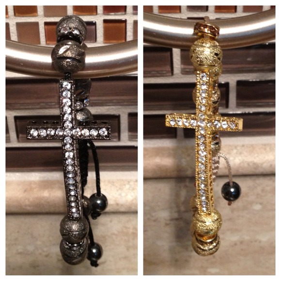 Gold & Silver Cross Bracelets!🍁