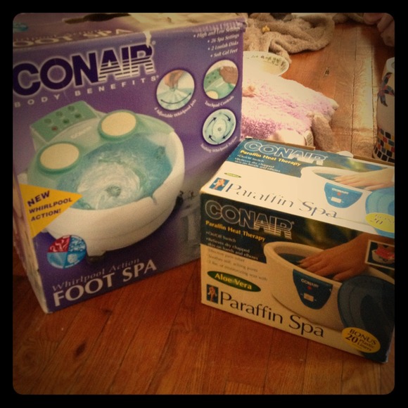 Conair Brand foot spa and paraffin spa.
