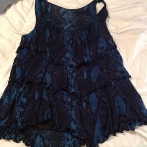 🌷🌷NWOT express Top🌷🌷